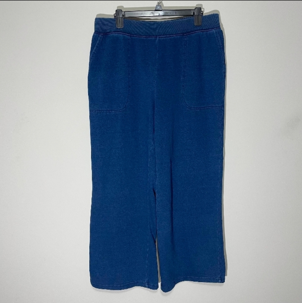 Lands’ End Wide Leg Serious Sweats Jeans 18 XL